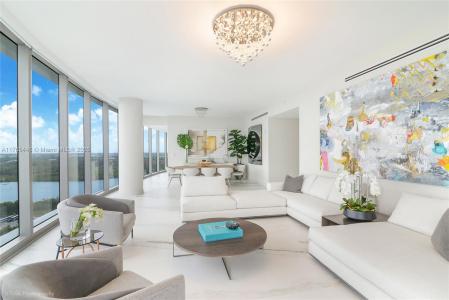 15701 Collins Ave 2405, Sunny Isles Beach, Floride 33160, États-Unis