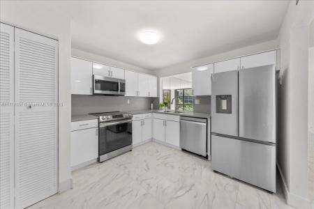 1925 Brickell Ave D610, Miami, Florida 33129, USA