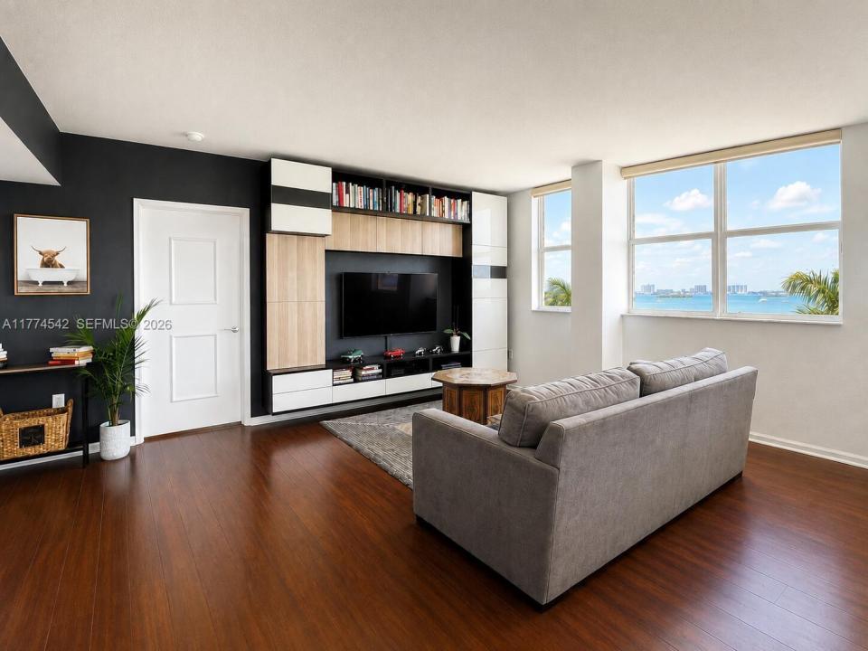 1625 Kennedy Cswy 603F, North Bay Village, Florida 33141, Stati Uniti