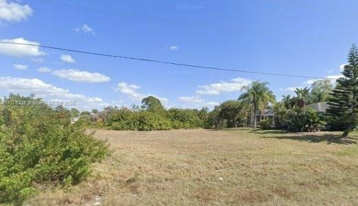 1823 NW 27th Pl, Cape Coral, Florida 33993, USA