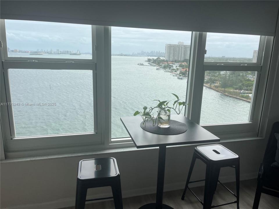 11111 Biscayne Blvd 11D, Miami, Floride 33181, États-Unis