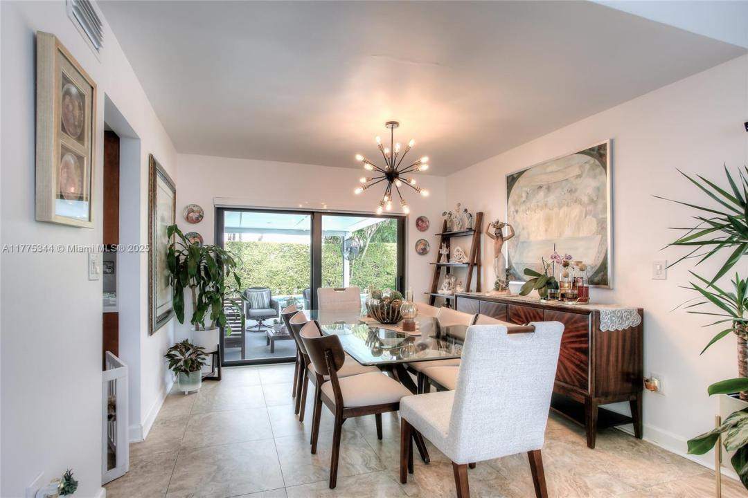 11471 SW 102nd St, Miami, 佛羅里達州 33176, 美國