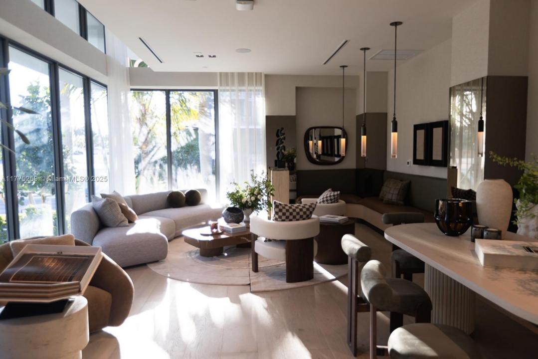 9901 W Bay Harbor Dr 503, Bal Harbour, Florida 33154
