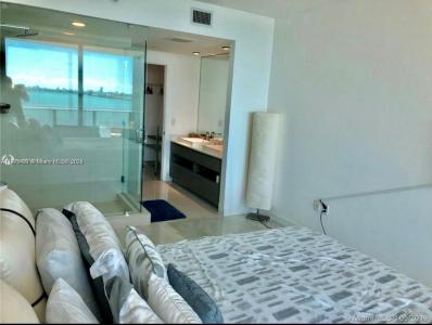 460 NE 28th St 1907, Miami, Florida 33137, USA