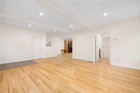 982 Plainfield Street 4, Johnston, Rhode Island 02919