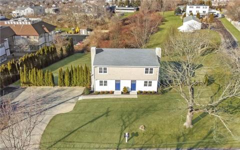 476 Green End Avenue, Middletown, 罗得岛 02842, 美国
