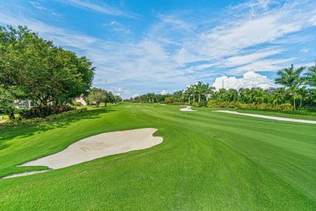 8050 Aberdeen Drive 202, Boynton Beach, Florida 33472