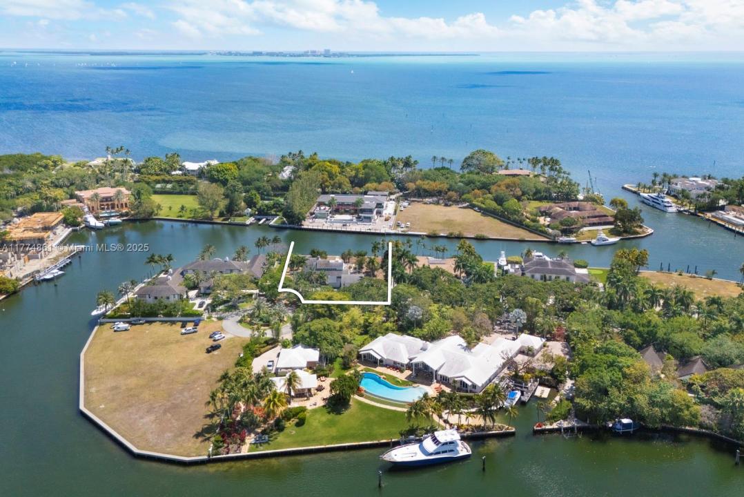 30 Leucadendra Dr, Coral Gables, Flórida 33156, Estados Unidos