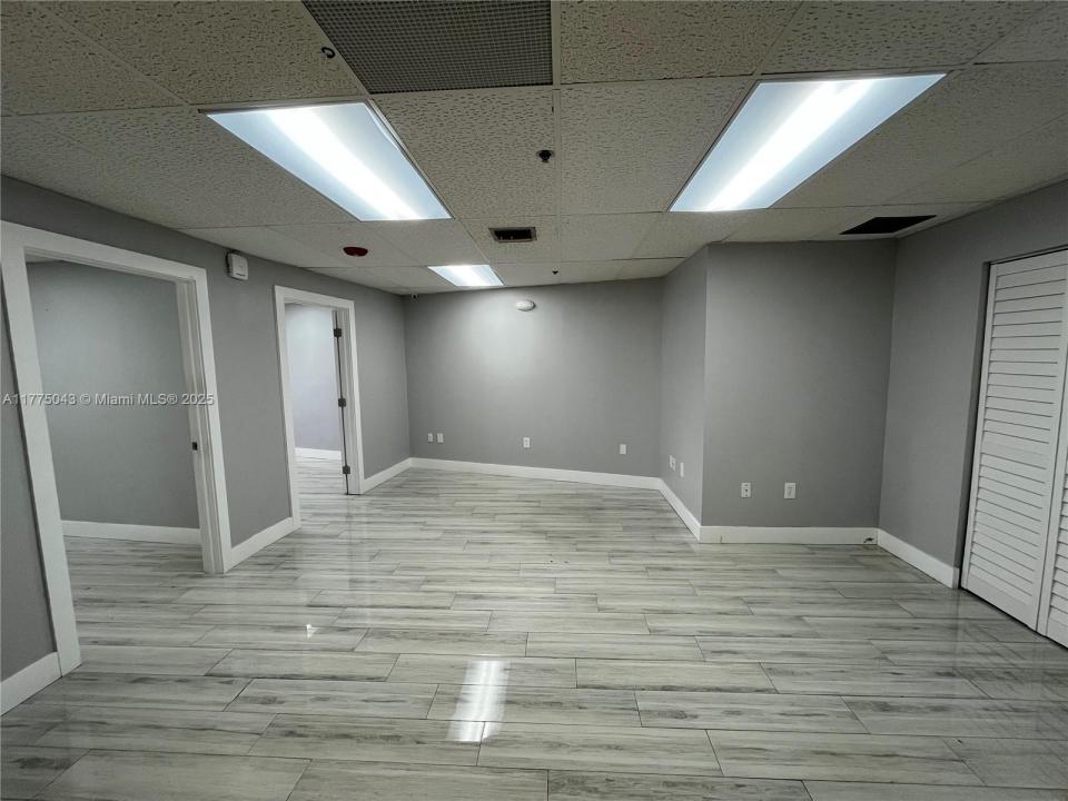 9600 NW 25th St 4G, Doral, フロリダ 33172, アメリカ合衆国