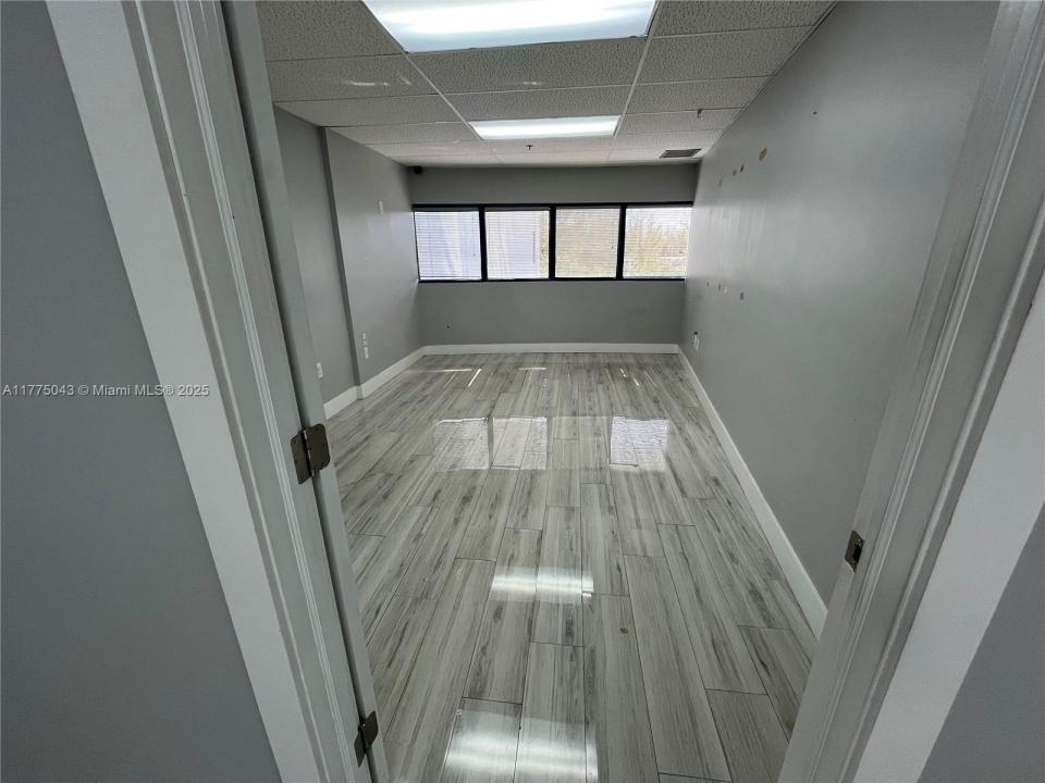 9600 NW 25th St 4G, Doral, フロリダ 33172, アメリカ合衆国