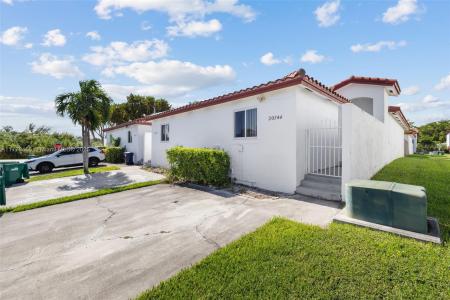 20747 SW 81st Pl 20747, Cutler Bay, Florida 33189, USA