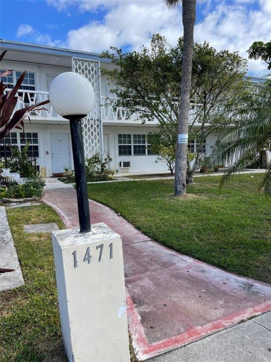 1471 NE 170th St 224A, North Miami Beach, Florida 33162, Amerika Birleşik Devletleri