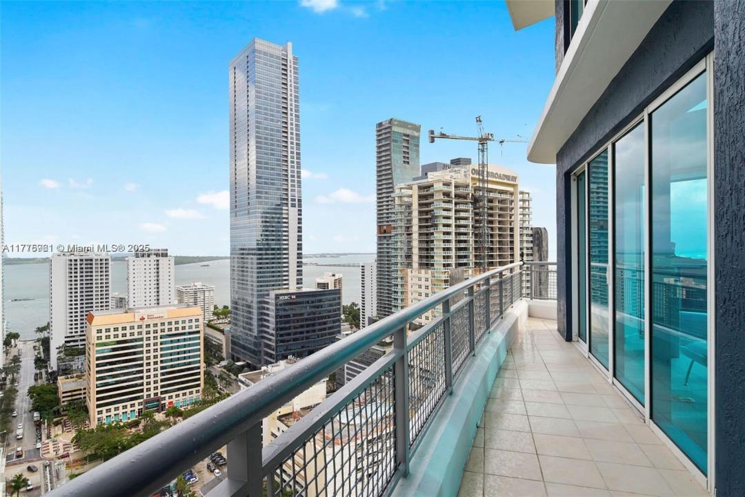 60 SW 13th St 2600, Miami, Florida 33130