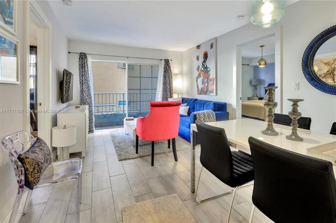 2600 Collins Ave 204, Miami Beach, Florida 33140, Amerika Birleşik Devletleri