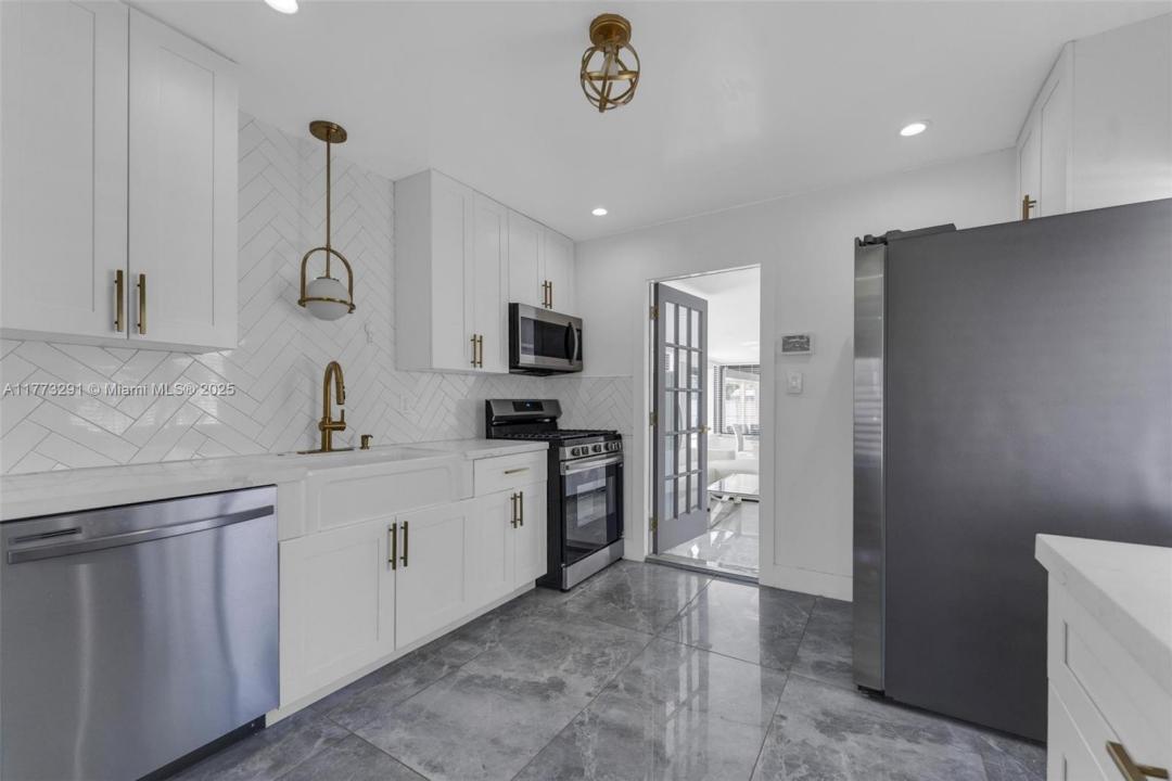 1600 Mayo St, Hollywood, Florida 33020