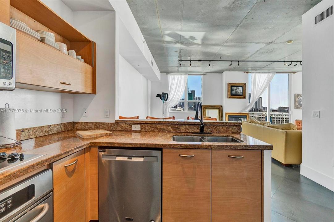 2275 Biscayne Blvd PH205, Miami, Florida 33137, Estados Unidos