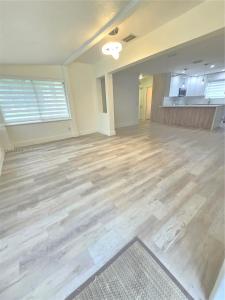 5101 SW 6th Ct, Margate, Florida 33068, USA
