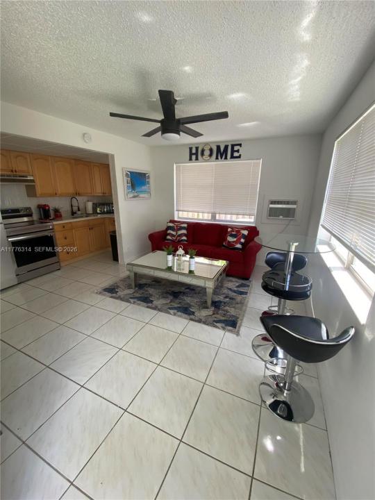 3210 Canal Dr 8, Pompano Beach, Florida 33062, Stati Uniti