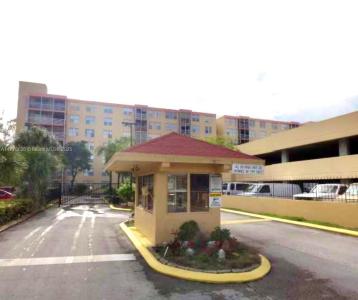 17890 W Dixie Highway 714, North Miami Beach, Florida 33160, USA