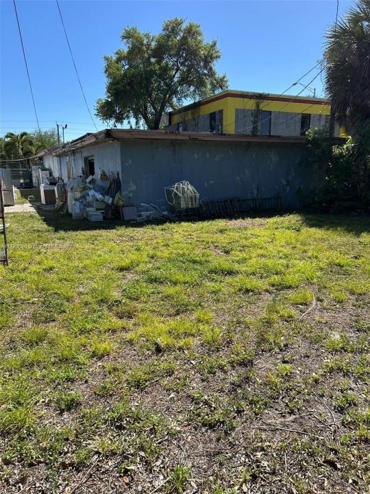 5921 W Hallandale Beach Blvd, West Park, Флорида 33023, Соединенные Штаты