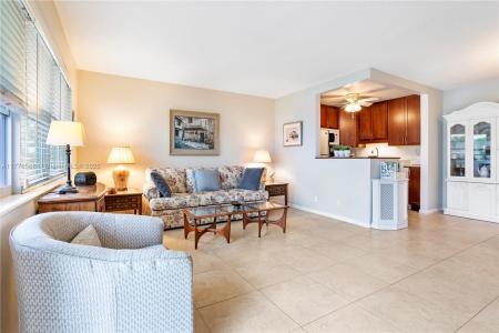 55 Bedford C 55, West Palm Beach, Florida 33417, USA
