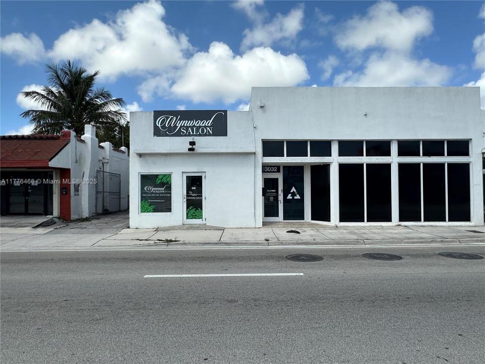3030 NW 7th Ave, Miami, Florida 33127, USA