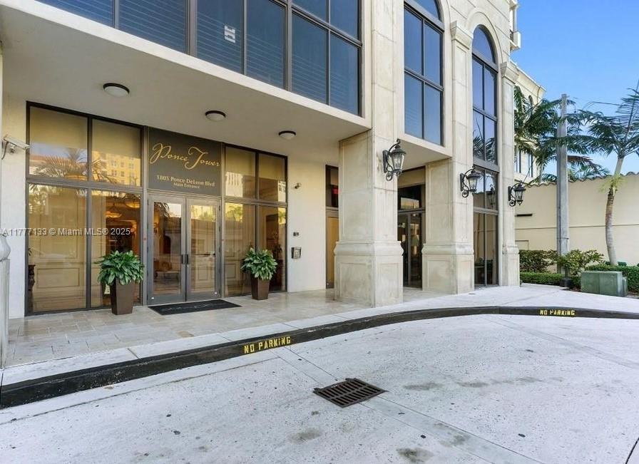 140 Madeira Ave, Coral Gables, פלורידה 33134, ארצות הברית של אמריקה