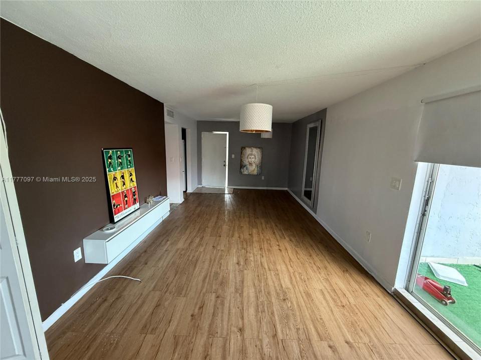 495 NW 72nd Ave 305, Miami, 플로리다 33126, 미국