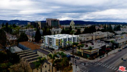 Tyrone Avenue, Van Nuys, Калифорния 91401, Соединенные Штаты