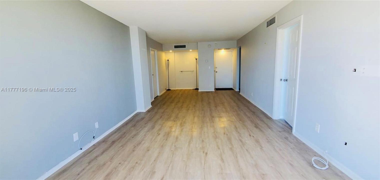 3301 N Country Club Dr 612, Aventura, Florida 33180