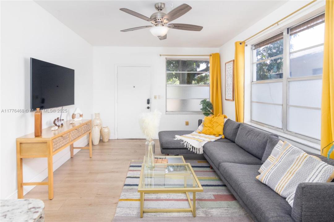 2453 SW 17th St, Miami, Floride 33145, États-Unis