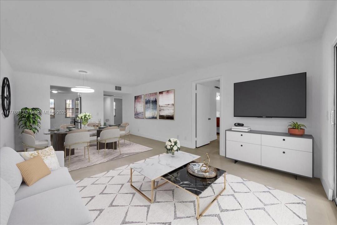 650 SW 124th Ter 105P, Pembroke Pines, 플로리다 33027, 미국