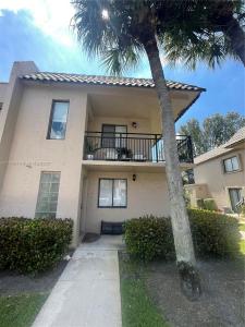 370 Racquet Club rd 206, Weston, Florida 33326, USA