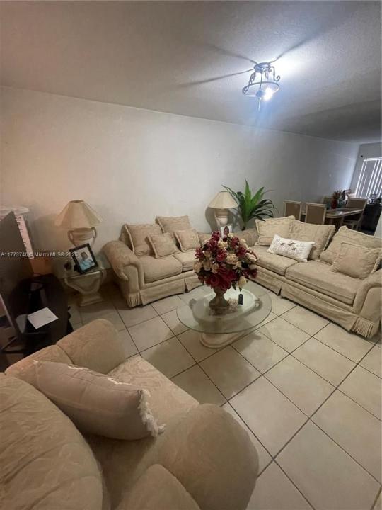 4852 NW 9th dr 4852, Plantation, Флорида 33317, Соединенные Штаты