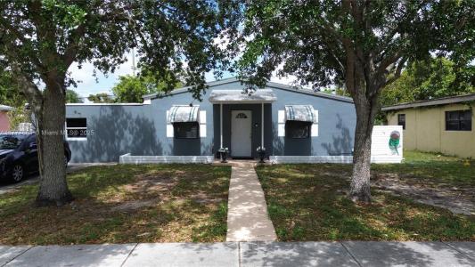 4441 SW 33rd Dr, West Park, Florida 33023, USA