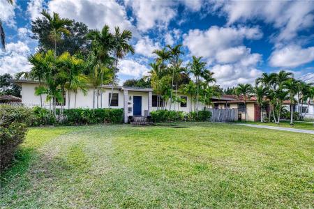 6550 SW 27th St, Miami, Florida 33155, USA