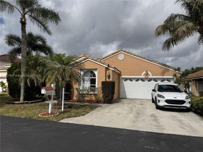113 Rosewood Ln, Green Acres, Florida 33463, USA