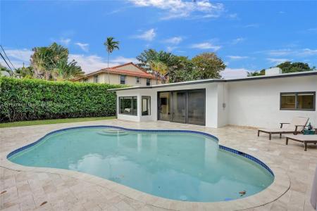 620 NE 17th Ter, Fort Lauderdale, Florida 33301, USA