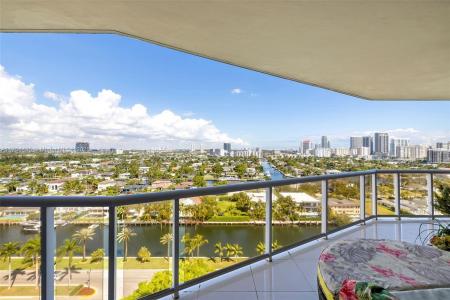 3640 Yacht Club Dr 1601, Aventura, Florida 33180, USA