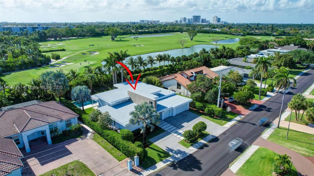 907 Diplomat Pkwy, Hallandale Beach, Florida 33009