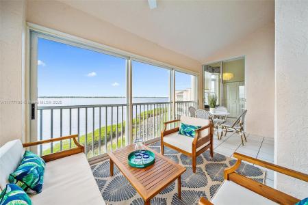5800 NE Island Cove Way 2407, Hutchinson Island, Florida 34996, USA