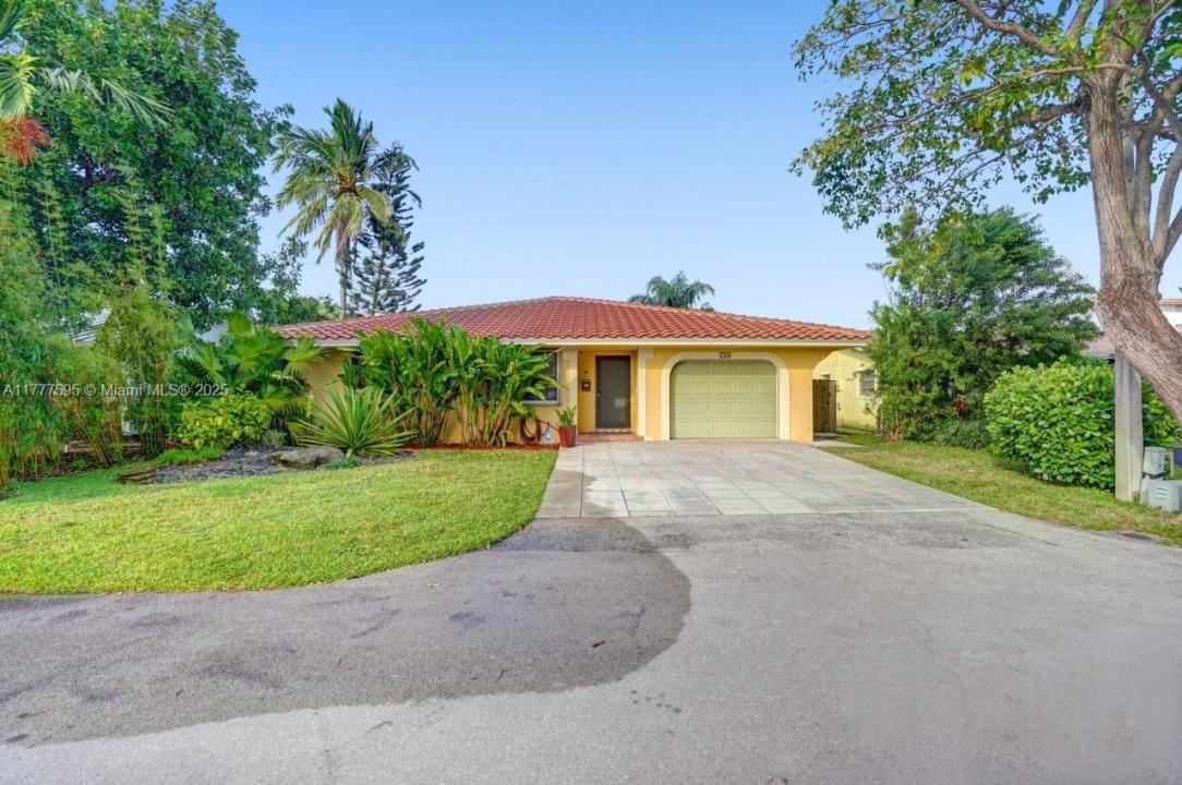 755 NW 35th St, Oakland Park, フロリダ 33309, アメリカ合衆国