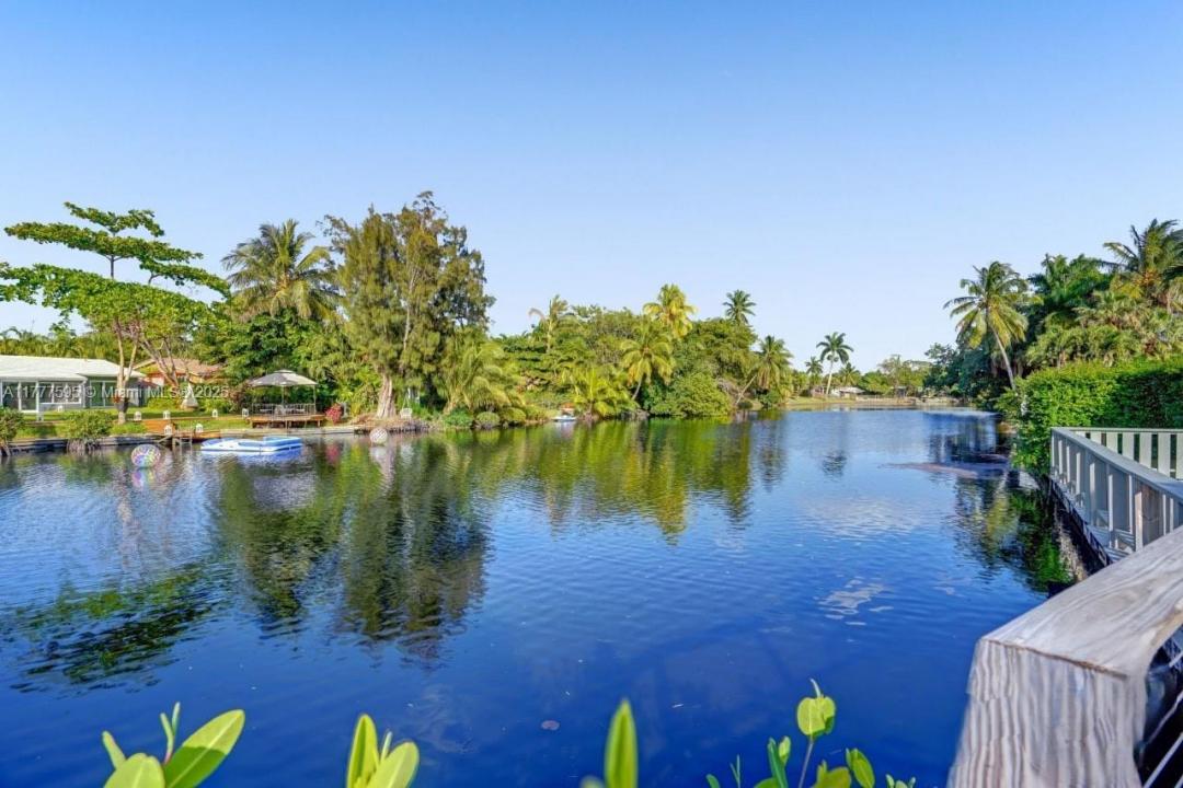 755 NW 35th St, Oakland Park, フロリダ 33309, アメリカ合衆国
