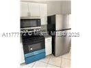 870 NE 207th Ter 201-9, Miami, Флорида 33179, Соединенные Штаты