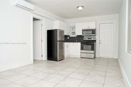 12322 NE 6th Ave 1, North Miami, Florida 33161, USA
