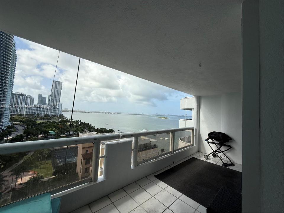 1717 N Bayshore Dr A-1639, Miami, Floride 33132, États-Unis