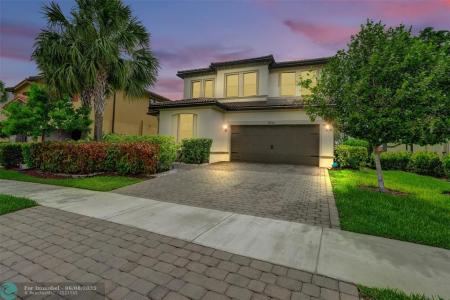 8241 NW 79th Ave, Tamarac, Florida 33321, Stati Uniti