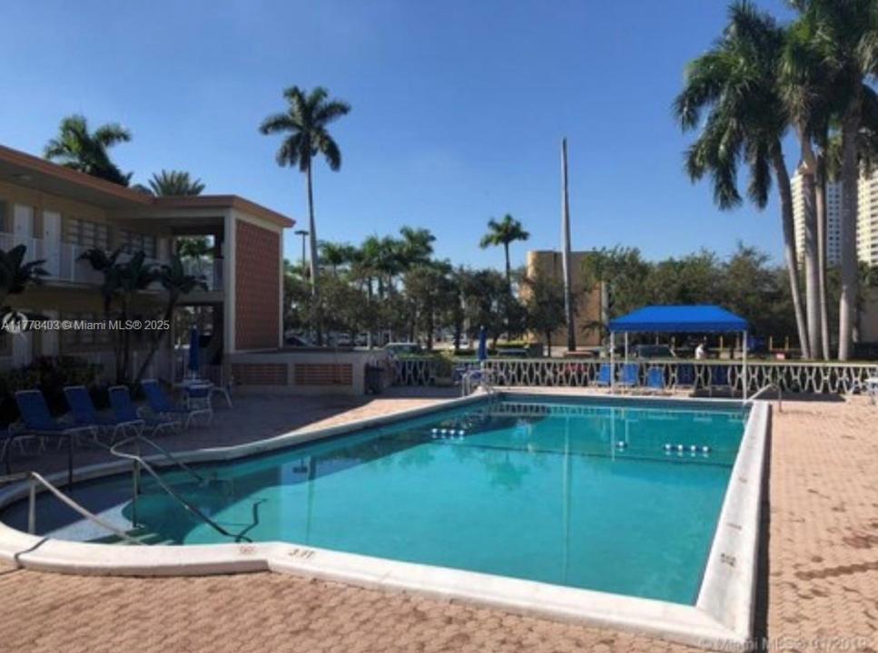 26 Diplomat Pkwy 2248, Hallandale Beach, Florida 33009, Stati Uniti