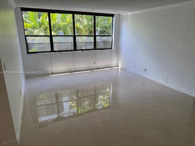 10000 Bay Harbor Terrace 201-A, Bay Harbor Islands, Floride 33154, États-Unis