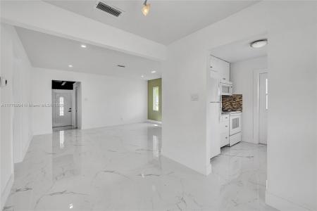 2421 Garfield St, Hollywood, Florida 33020, USA